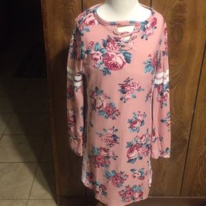 Girl’s Dress